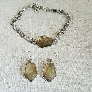 Bracelet and earring set